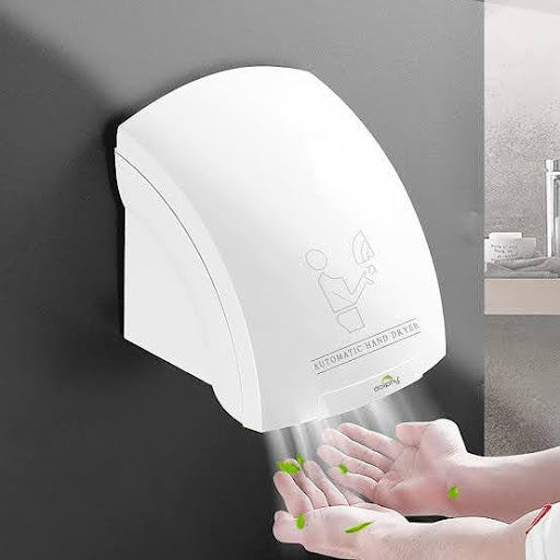 Automatic hand dryer